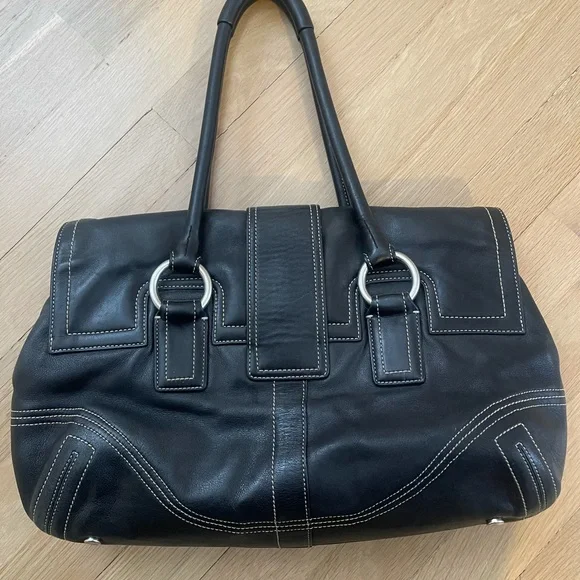 Coach Shoulder Bag - Picture 2 of 5